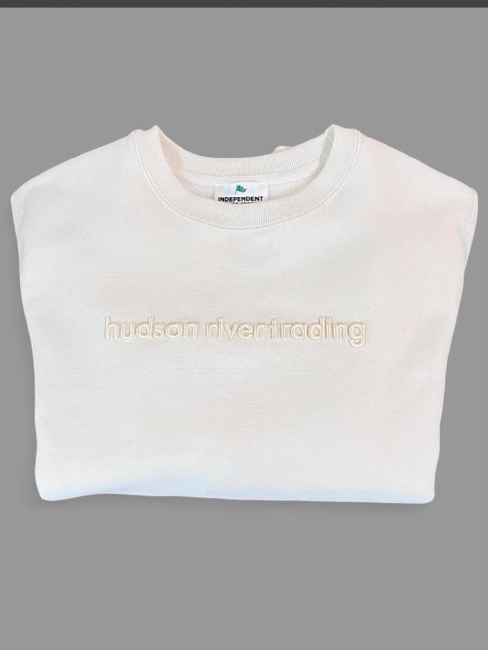 Hudson River Trading HRT Embroidered Crewneck Sweatshirt Ivory XS I